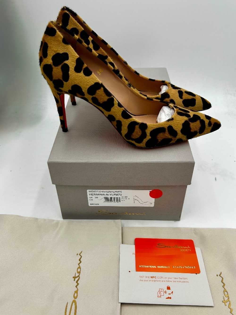 Women’s Santoni Leopard Stiletto Pumps. Size 38/8 US. Made in Italy.
